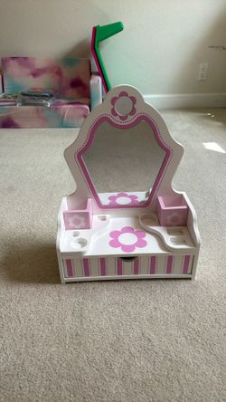 Melissa And Doug Vanity