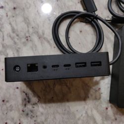 Microsoft Surface Dock 2