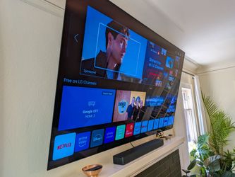 LG 77" OLED TV (OLED77C1PUB) + Wall Mount + Original Stand - MSRP