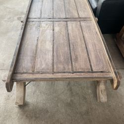 Coffee Table/antique 