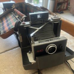 Nostalgic Polaroid 440 