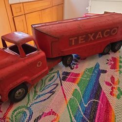 Vintage Buddy L Texaco Pressed Steel Tanker 1950s 60s Well taken care of 