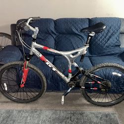 GT 2001 IDRIVE 3.0 FULL SUSPENSION BIKE XL (Trade) 