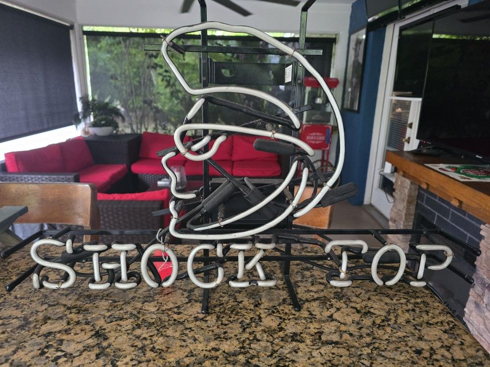 Neon Bar Sign