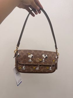 Coach x Peanuts Snoopy Signature Shoulder Bag