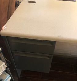 Computer Desk /Escritorio