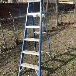 escalera usada buen Estado 50 dores 