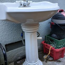 Pegasus  bathroom sink