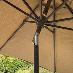 Outdoor Patio / Garden Table, Chairs & Tilting Umbrella