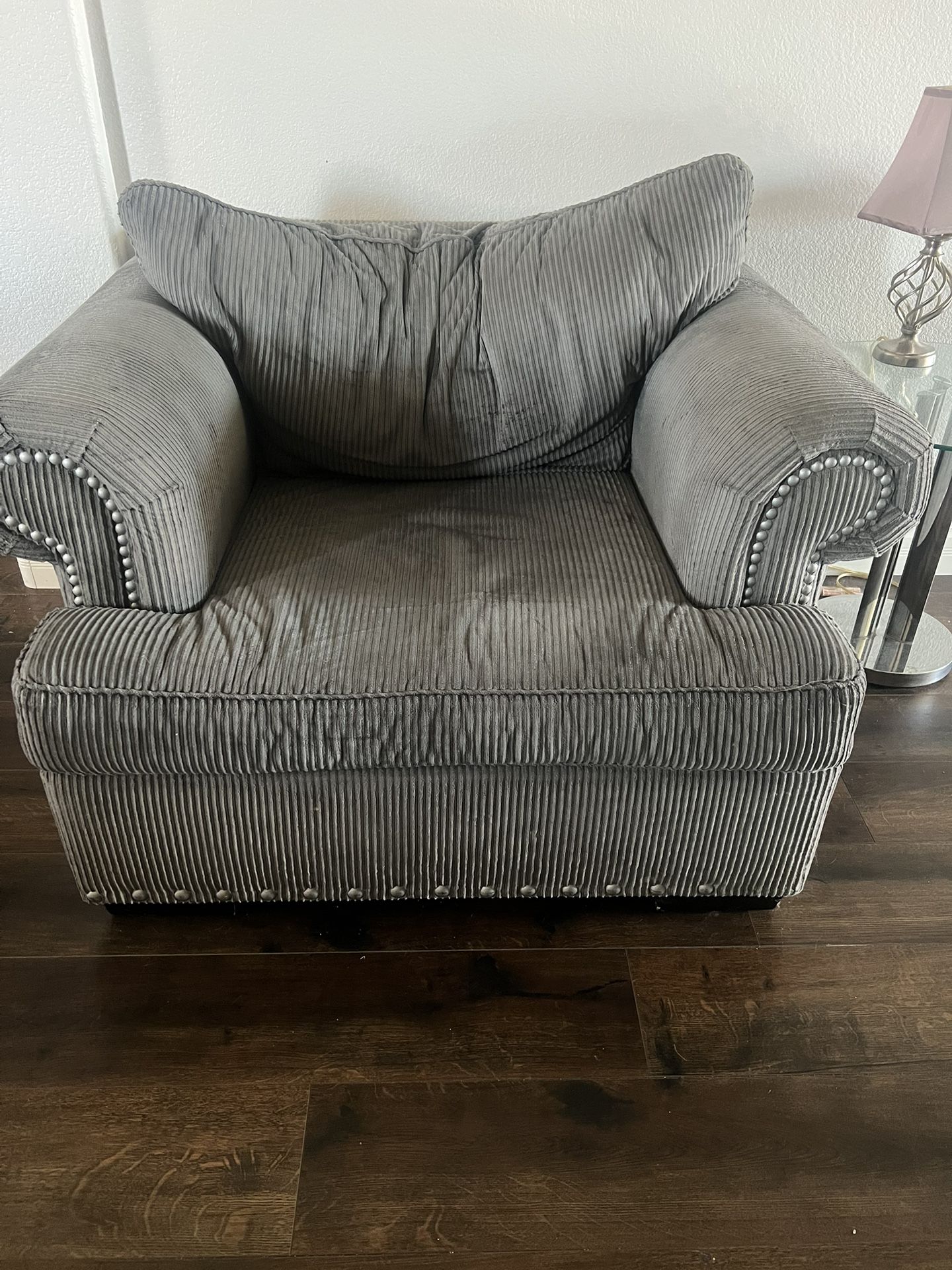 Gray Oversized Chair And 2 Crome End Tables