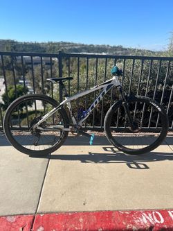 Scott aspect 740 mountain Bike