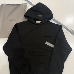 Essential Hoodie 