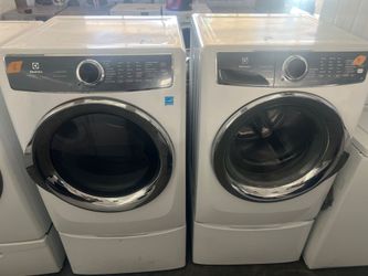 Electrolux Front Load Washer and Dryer Set