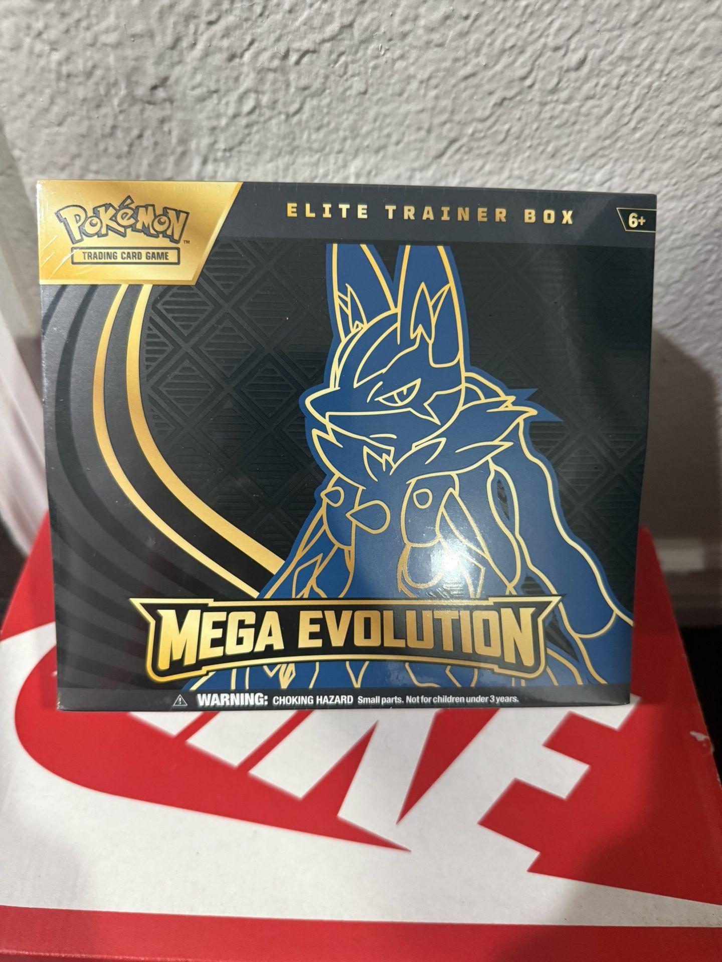 Pokemon Mega Evolutions ETB 