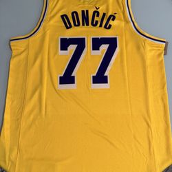 Los ángeles Lakers Luka Doncic Jersey