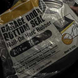 Bottom garage door seal 