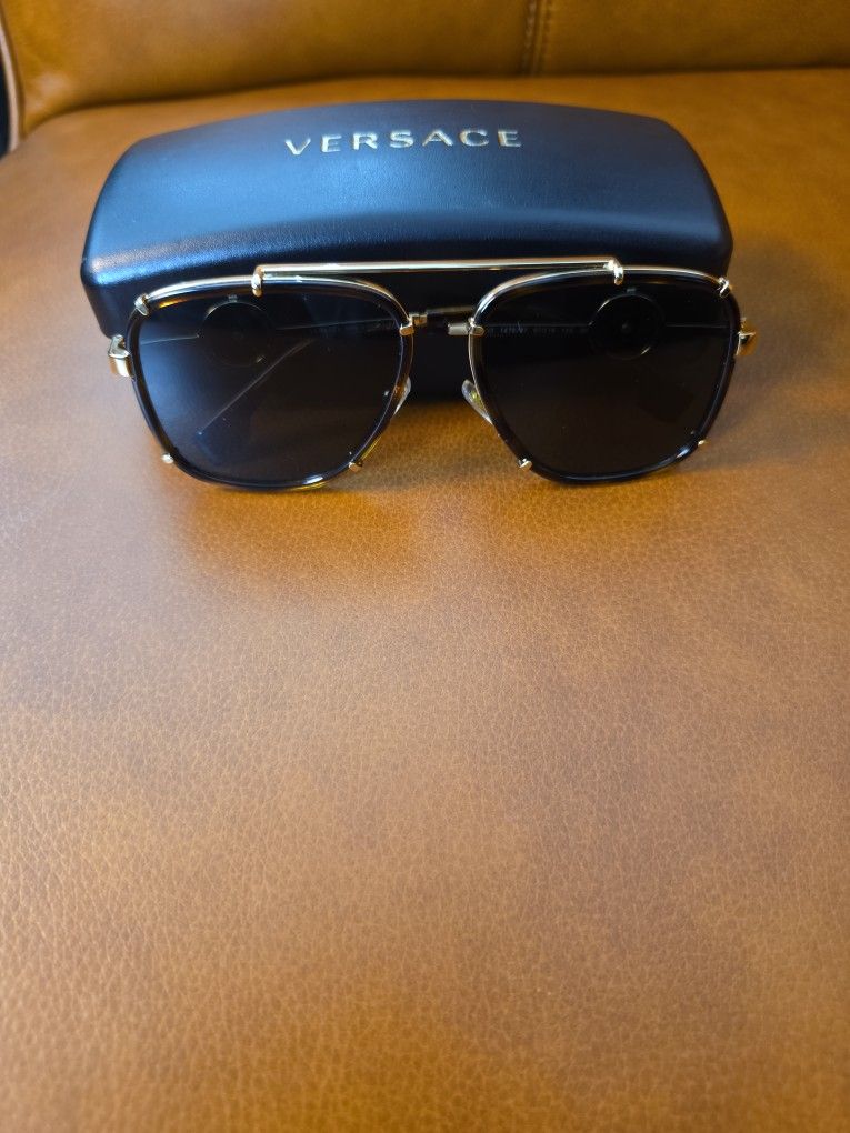 VERSACE SUNGLASSES