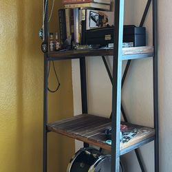 Ladder Bookshelf 