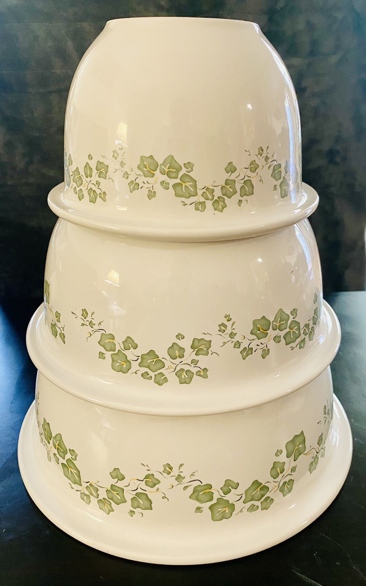 Vintage Corelle Coordinates Mixing Bowl Set