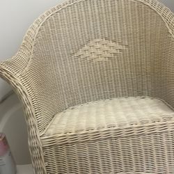Chair, Heavy Duty, Wicker, Great Quality, No Holes Or Damage. East Haven.