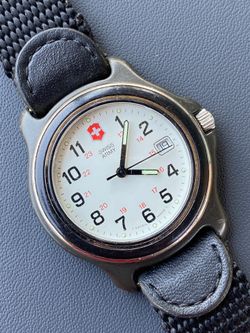 Vintage Victorinox Swiss Army Infantry Field Enamel White Dial Watch Swiss Made $80 OBO