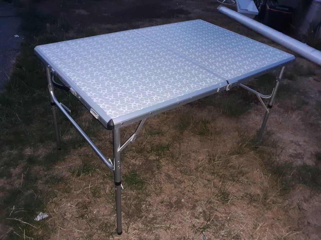 Coleman Camp Table Folding Pic Nic Also Low Coffee Table Lightweight Aluminum