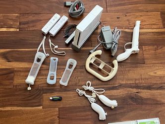 Wii play set + Wii fit + Olevia TV Wall Mount Brackets / Mounting Hardware – Heavy Duty