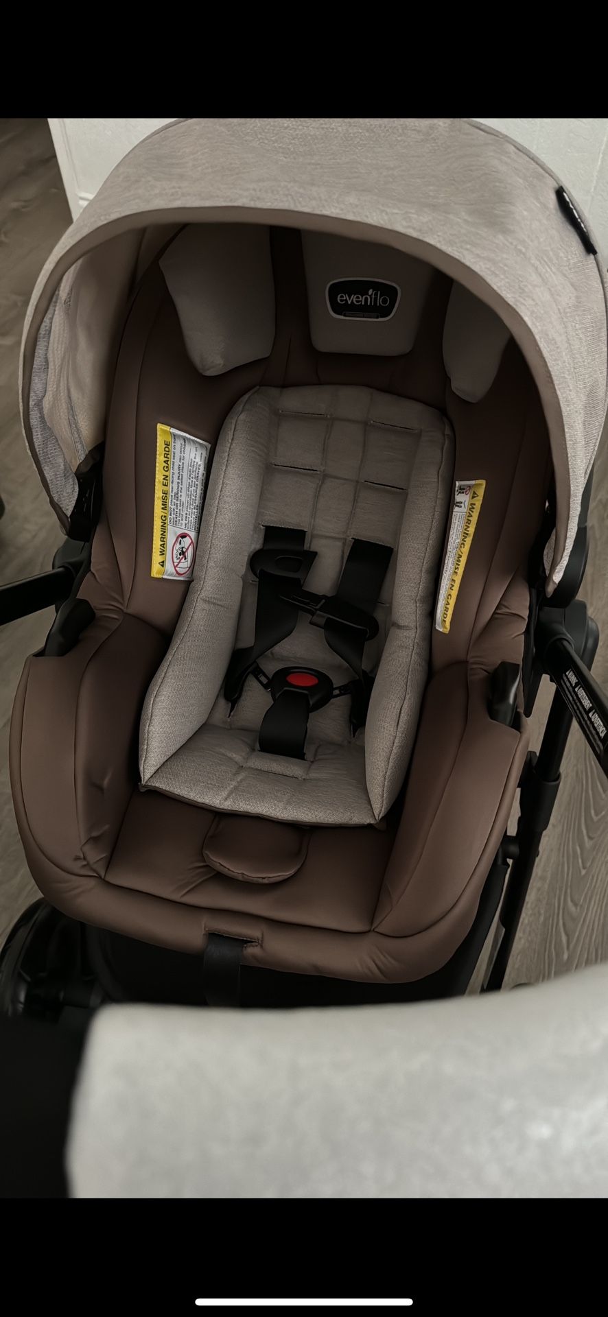 Baby Stroller And Carsit