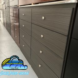 Grey Eight Drawer With Rails Dresser Chest Cómoda Nueva Bonita