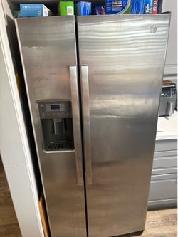 GE side by side fridge