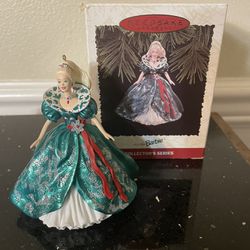 1995 Holiday Barbie Hooked  Ornament 