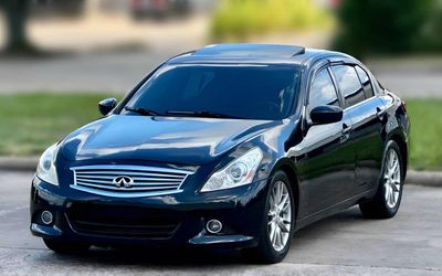 2012 INFINITI G37