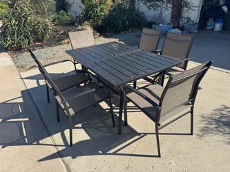 Metal Patio Set FREE DELIVERY