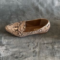 M. Valentina Flat Shoes