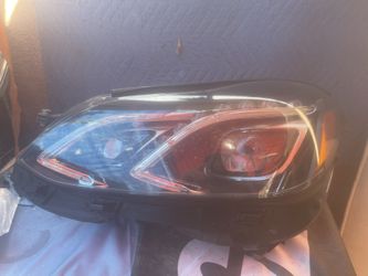 2014-2017 MERCEDES-BENZ E350 E400 HEADLIGHT OEM LEFT DRIVER SIDE 