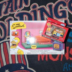 SIMPSONS "BUNDLE" Living Room Diorama Including "HOMER" & BART SIMPSON & KWIK-E-MART FUNKO BITTY POP TOWNS