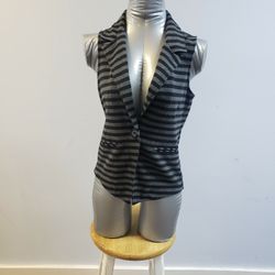 Wet Seal Black/grey Fitted Vest Size L