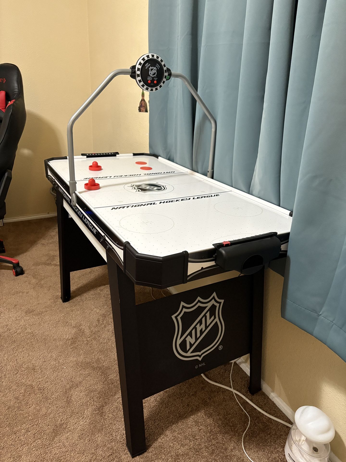 Air hockey Table