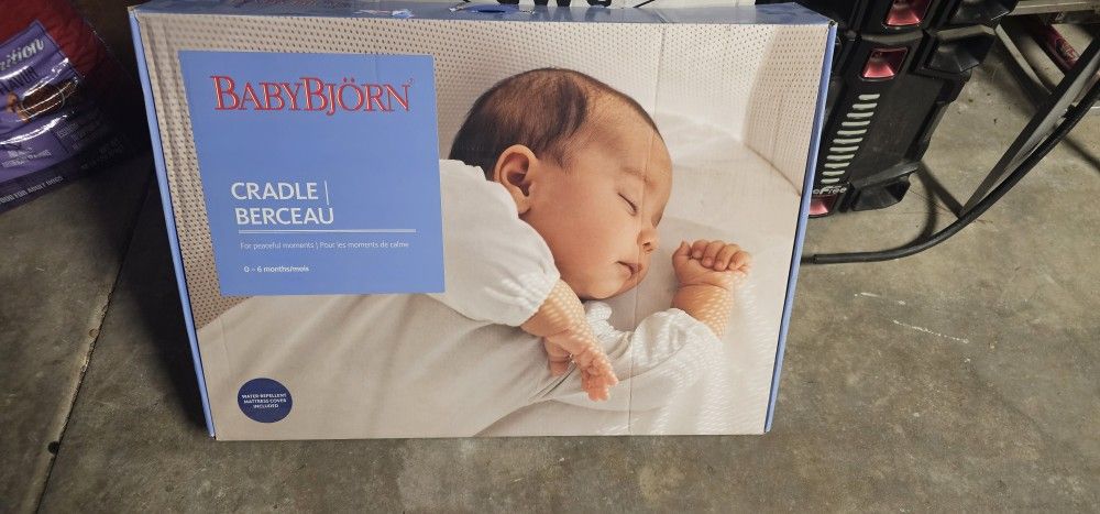 Baby Bjorn Cradle