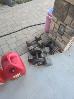 Bowl flex Bench And Dumbbells 