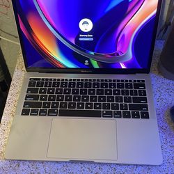 MacBook Pro 13 inch 2017