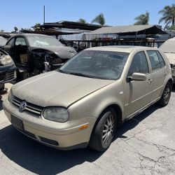 2003 VW golf for parts