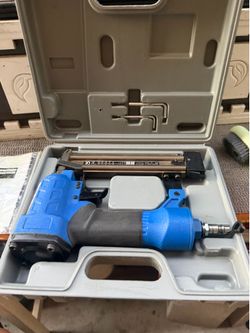 AIR BRAD NAILER / AIR STAPLER – pneumatic tools