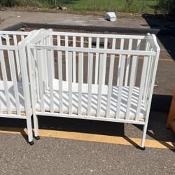 Baby Crib 