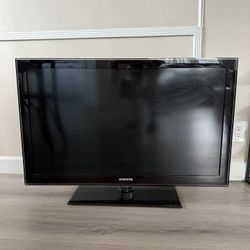 Samsung 40-inch TV