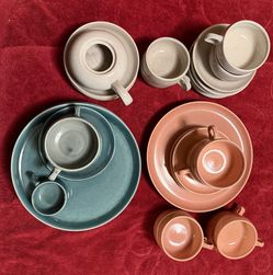 Russel Wright dinnerware