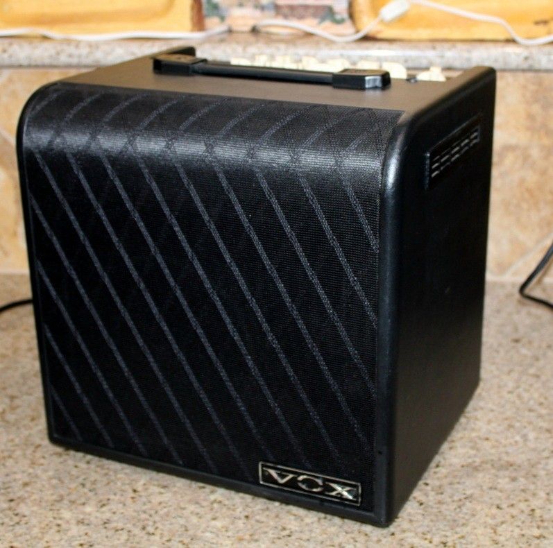 Vox AGA 70 Acoustic Combo Guitar Amplifier