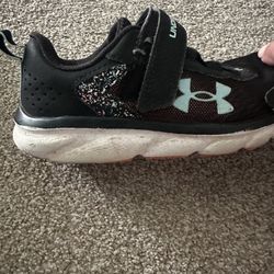 Girls’s Gym Shoes 