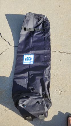 Easy up roller bag