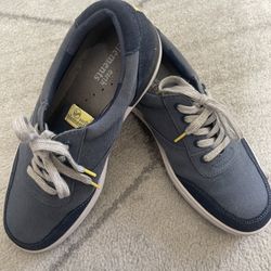 Men’s Tennis Shoes